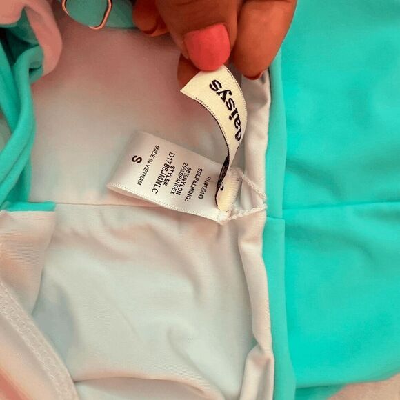 Dippin' Daisy's Bliss One Piece Bathing Suit Crisscross Style Plunging Neckline - Picture 4 of 7